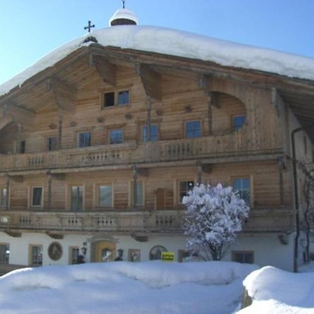 Appartement Stoecklbauer Brixen im Thale Eksteriør bilde